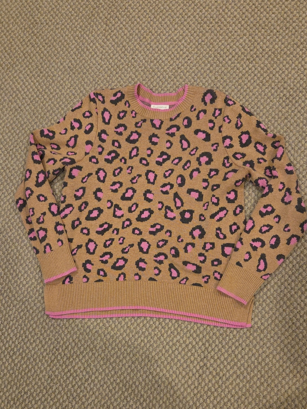 Charter Club Camel Leopard Crewneck Sweater with Pink Trim Sz L